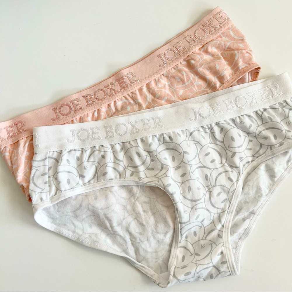 Joe Boxer Smiley Face Briefs Pink and White Medium